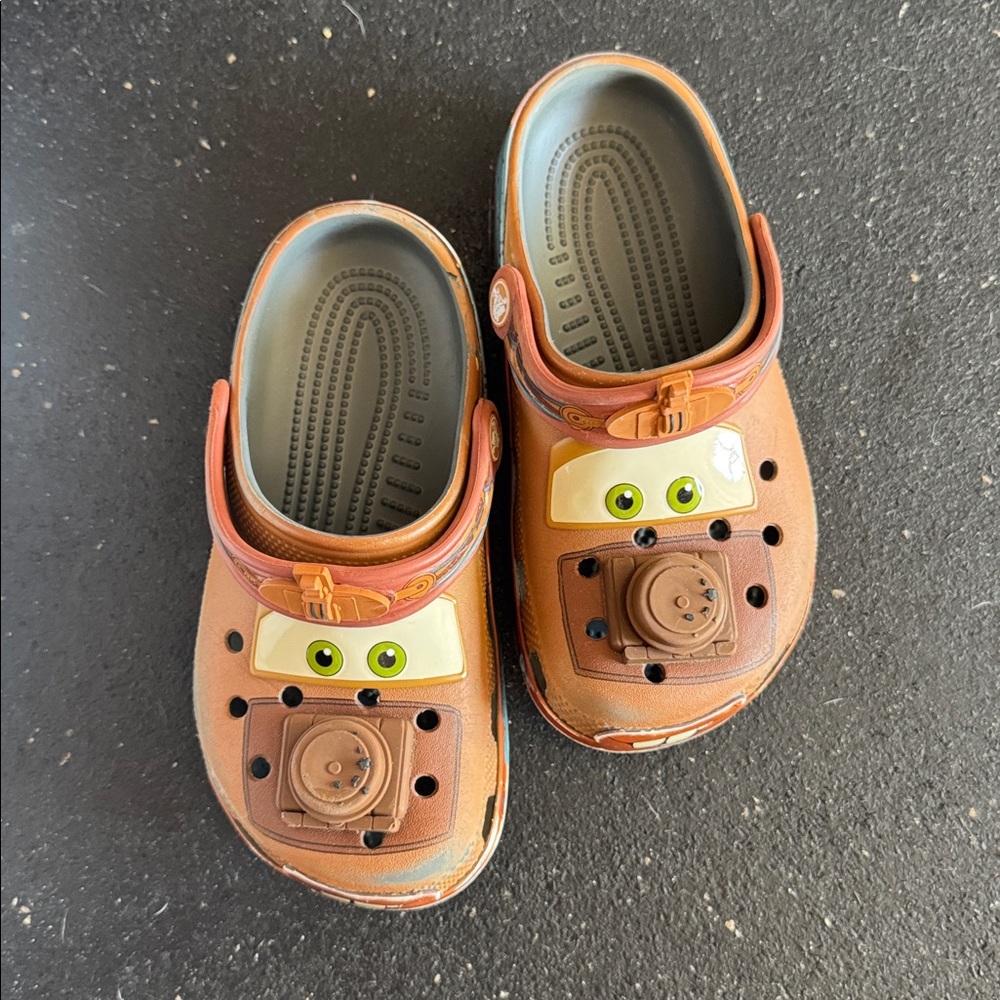 Mater CROCS Kids Brown Character Slippers